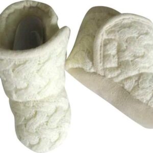 kojenecké capáčky zimní