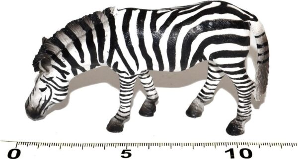 C - Figruka Zebra 11 cm