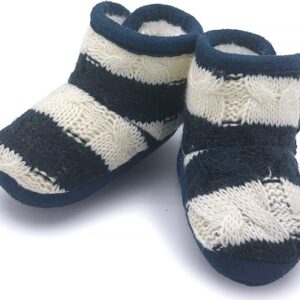 kojenecké capáčky zimní